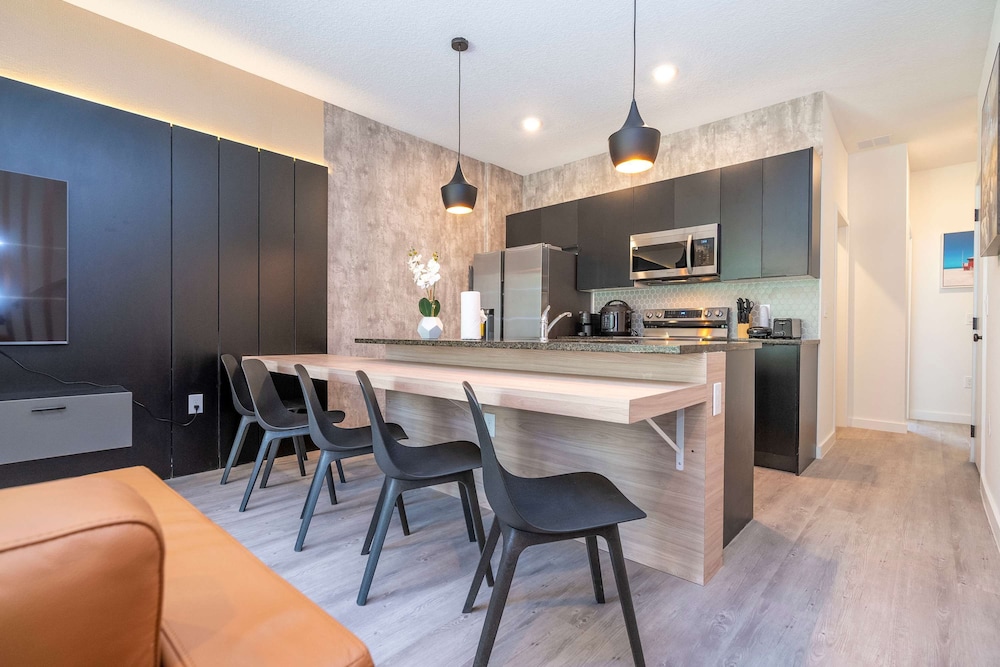 3221 Brand New 3BD Townhouse Near Disney view 5