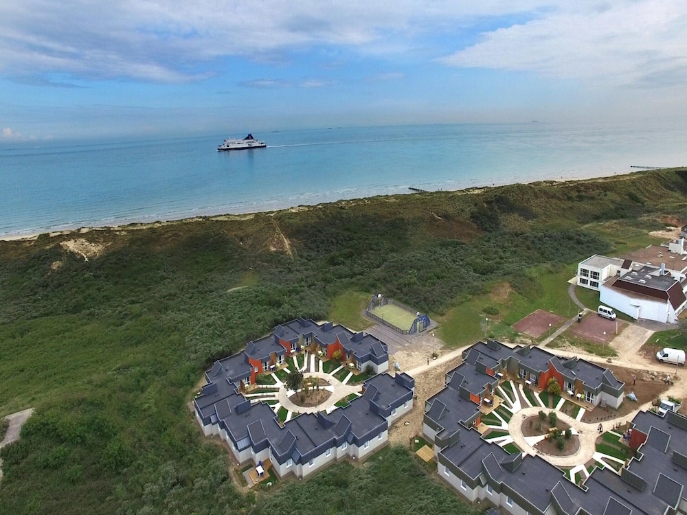 Bayside Apartment in Bleriot-plage
