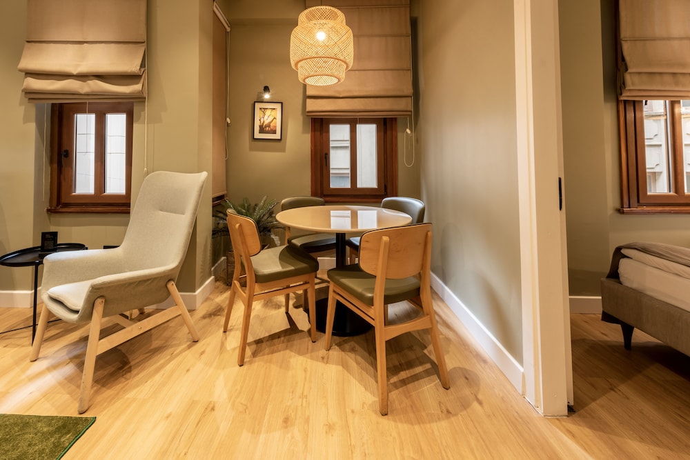 Bguest Pera Suitleri - Image 12