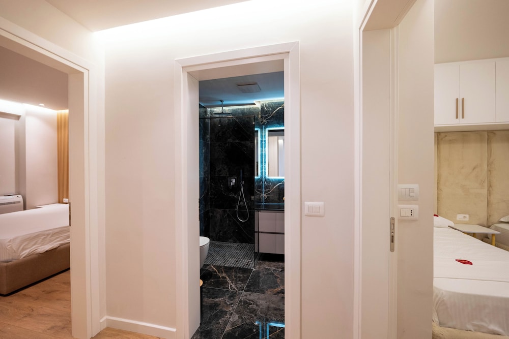 Adam & Eve Apartment