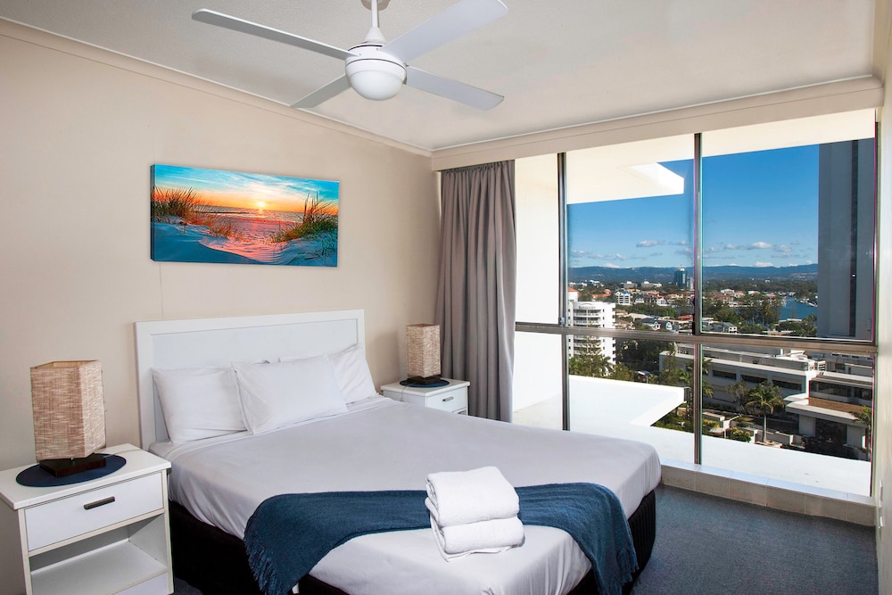 Surfers Paradise Vacations - Seacrest Beachfront Holiday Apartments - Property Image 48