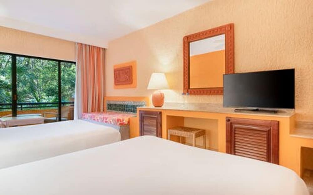 Iberostar Waves Quetzal - Property Image 4