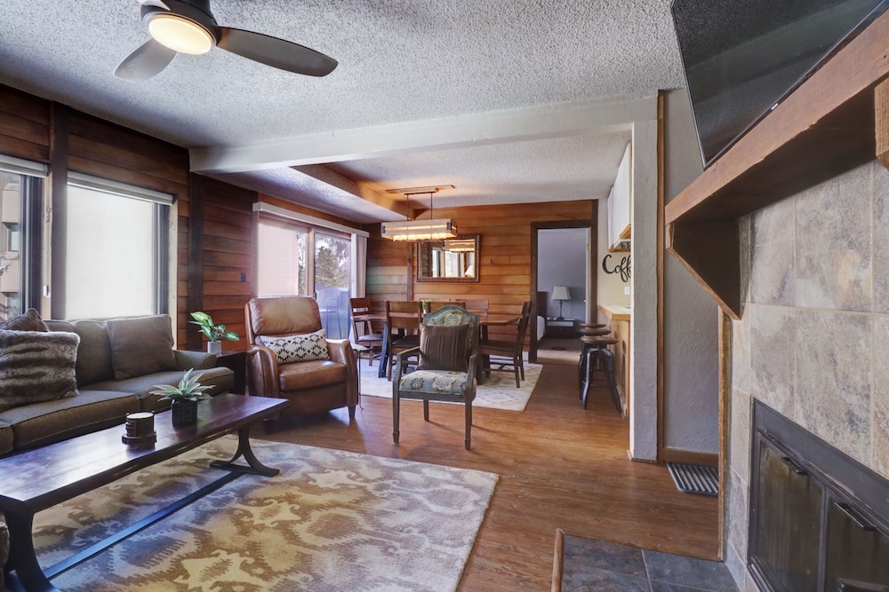 An202 Anaconda 2br 2ba 2 Bedroom Condo