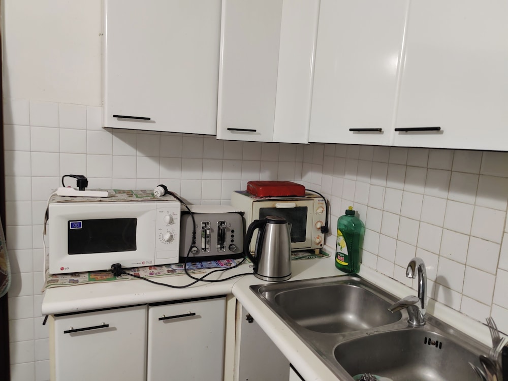 3 bed - Sleeps 6 - Mountain View - Parking - Pets
