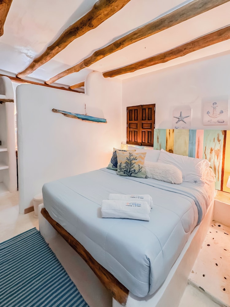 Casa Turquesa view 2