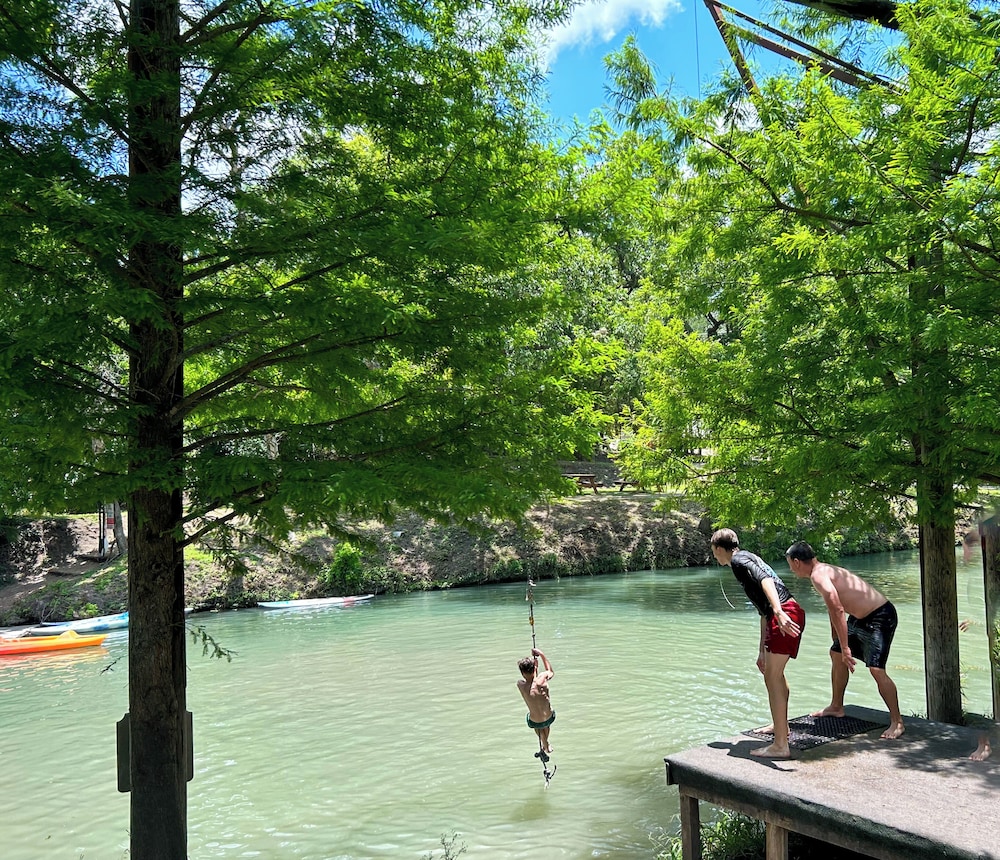 Geronimo Creek Retreat
