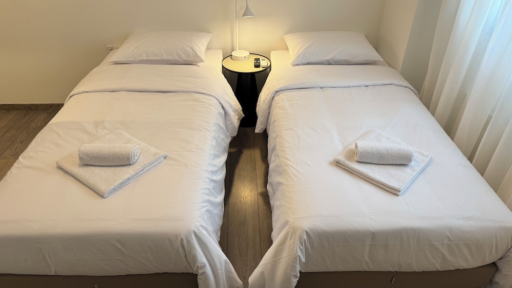 Icon Apartments