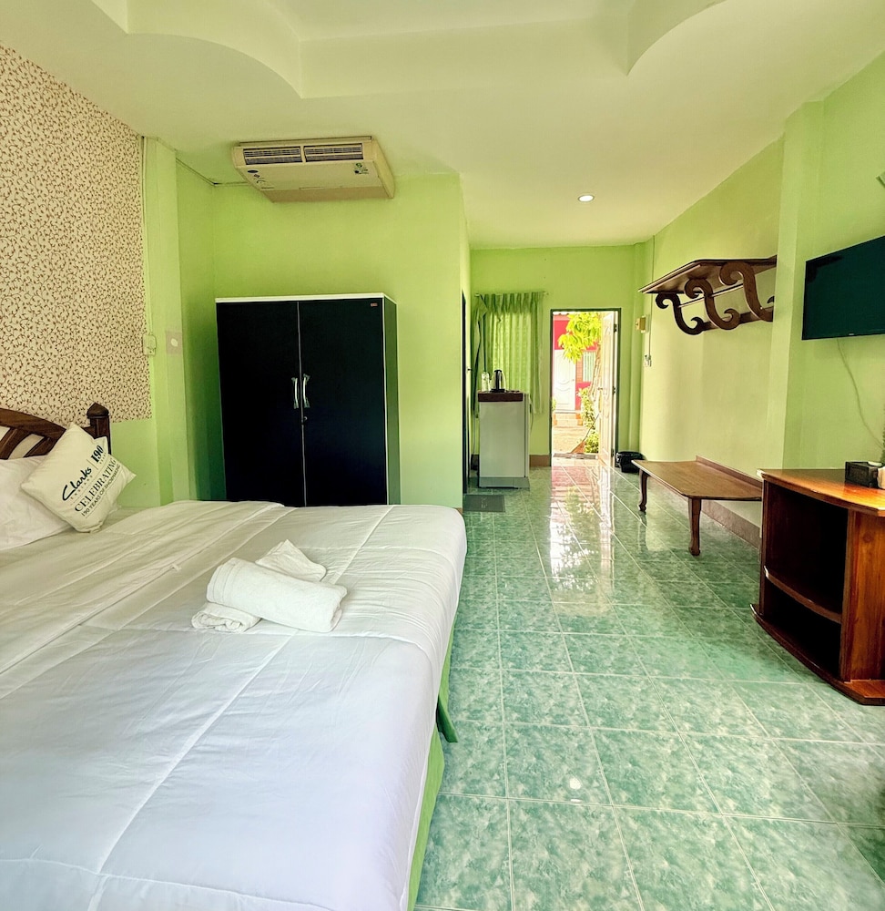 Wave point resort