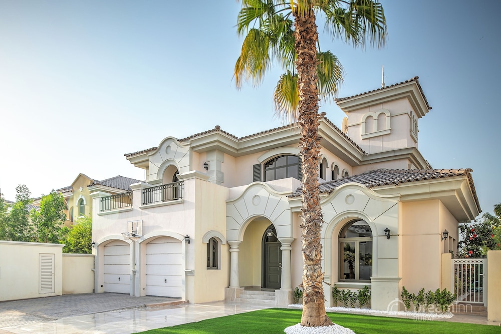 Dream Inn Dubai-Palm Island Retreat Villa