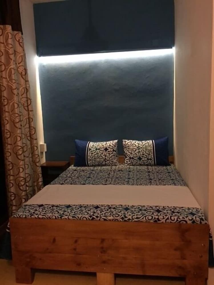 The Villa Negombo