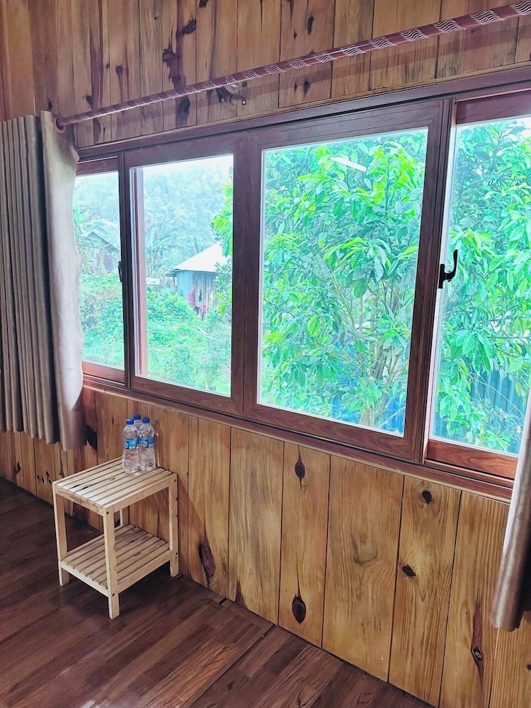 Thanh Binh Homestay Mang Den TT Mang Den