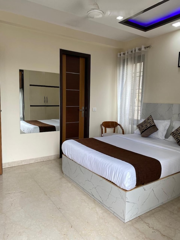 Cassava Stay