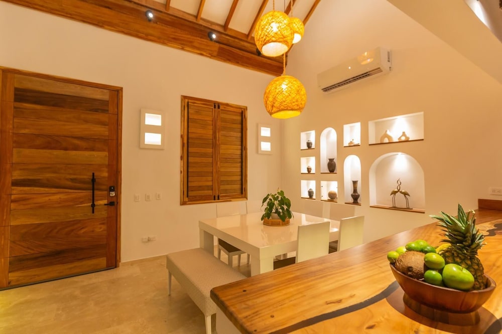 Casa Bali Castillo View Private Pool & R