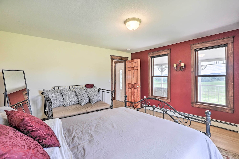 Mtn View + Group Ready: Conifer Home on 100 Acres!