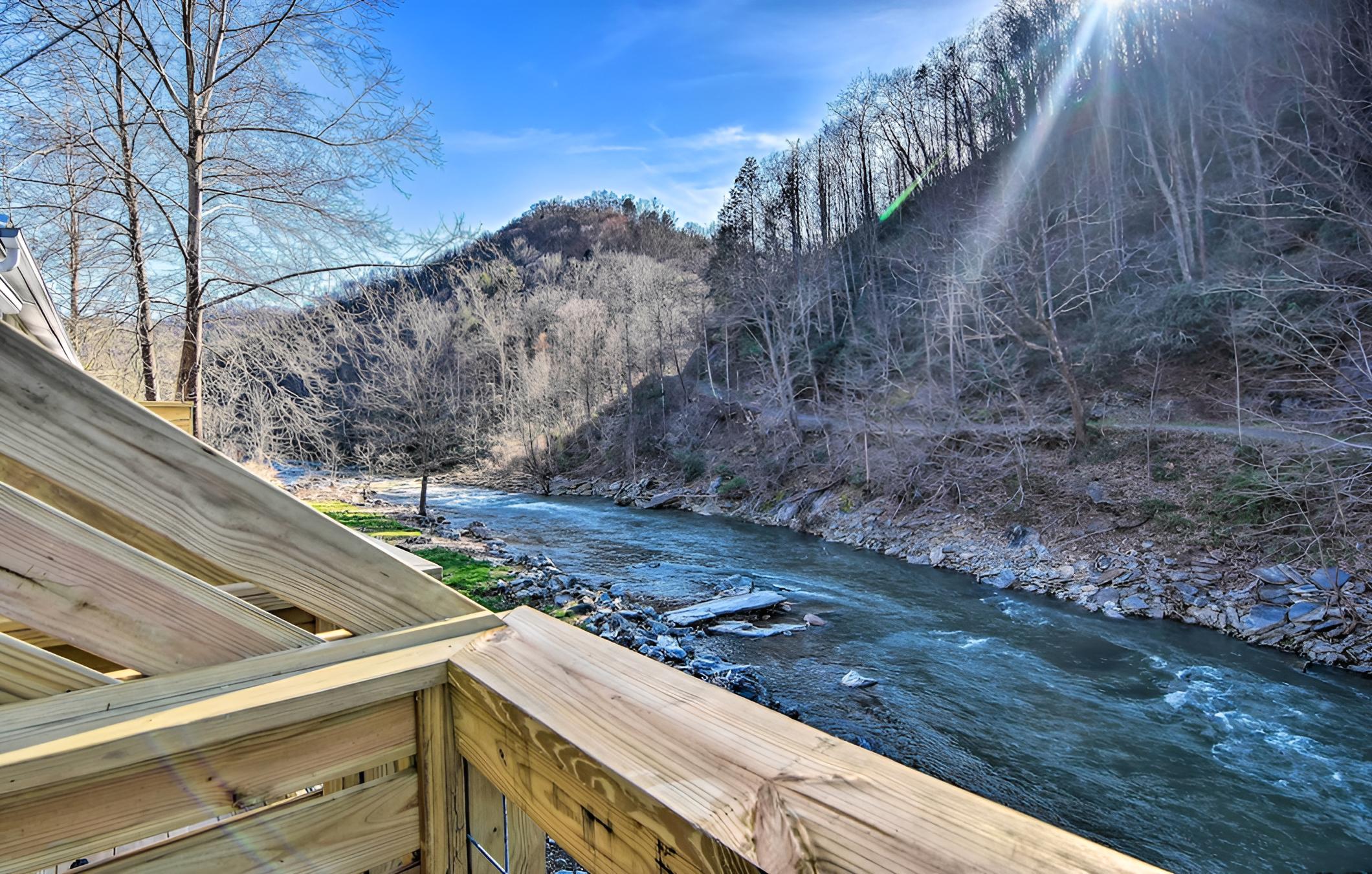 Burnsville Apt w/ River View - 10 Mi to Hiking! view 3