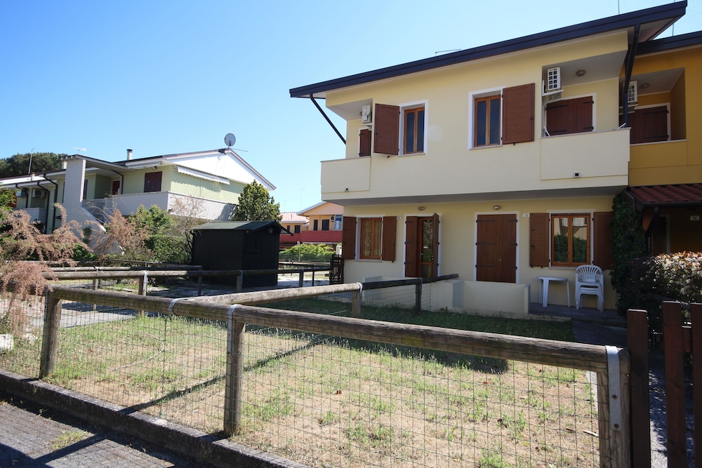 Relax in our Flat With Garden in Rosolina