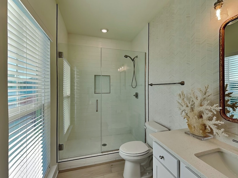 Yacht Harbor House by Southern Vacation Rentals