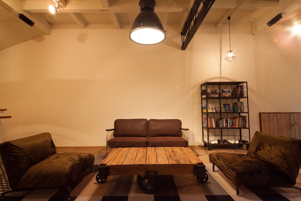 Hotel Anchor Site - Image 1