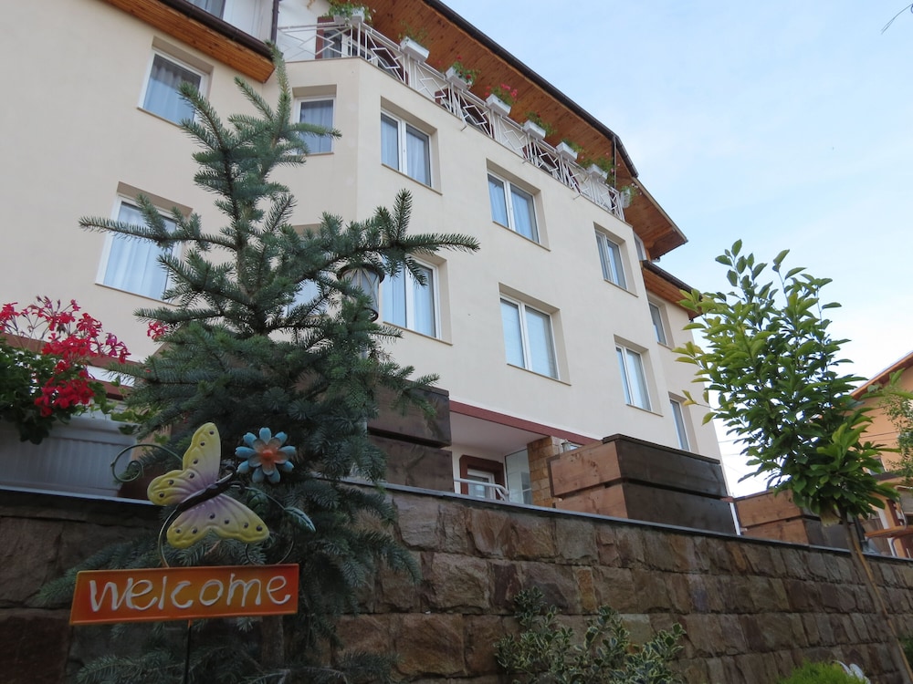 Aurora Guest House