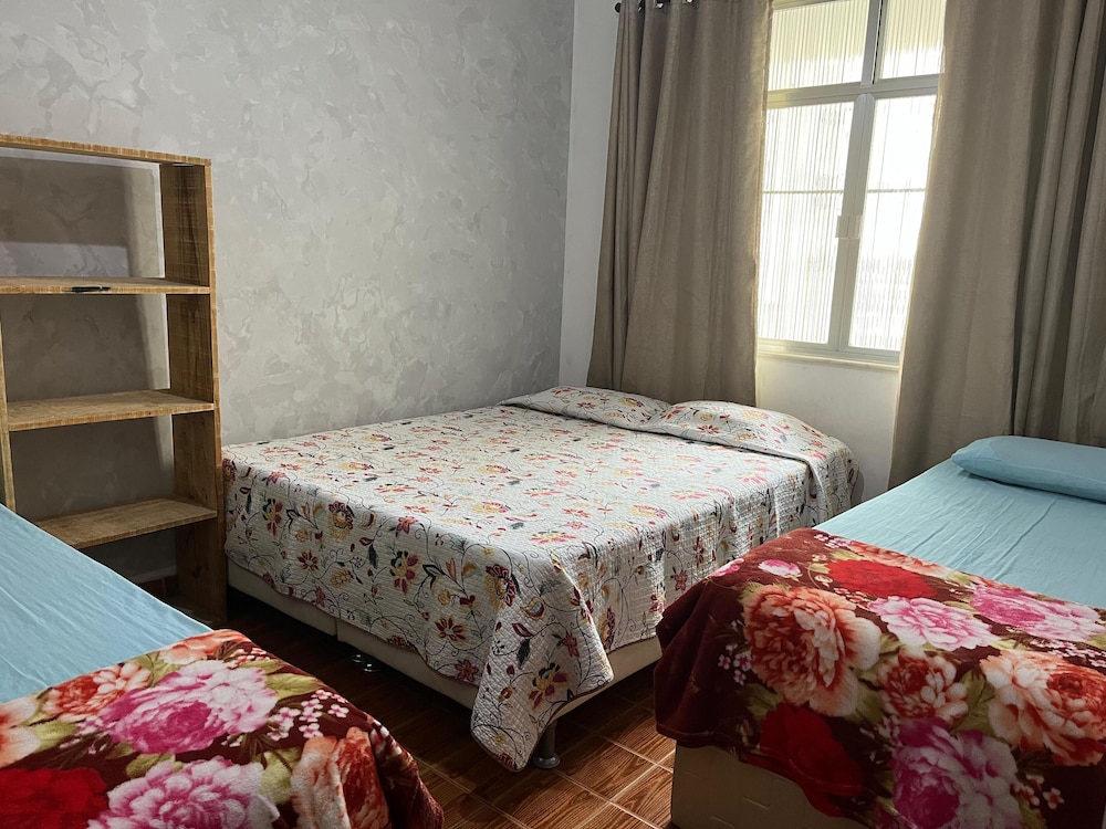 Colinna Hostel