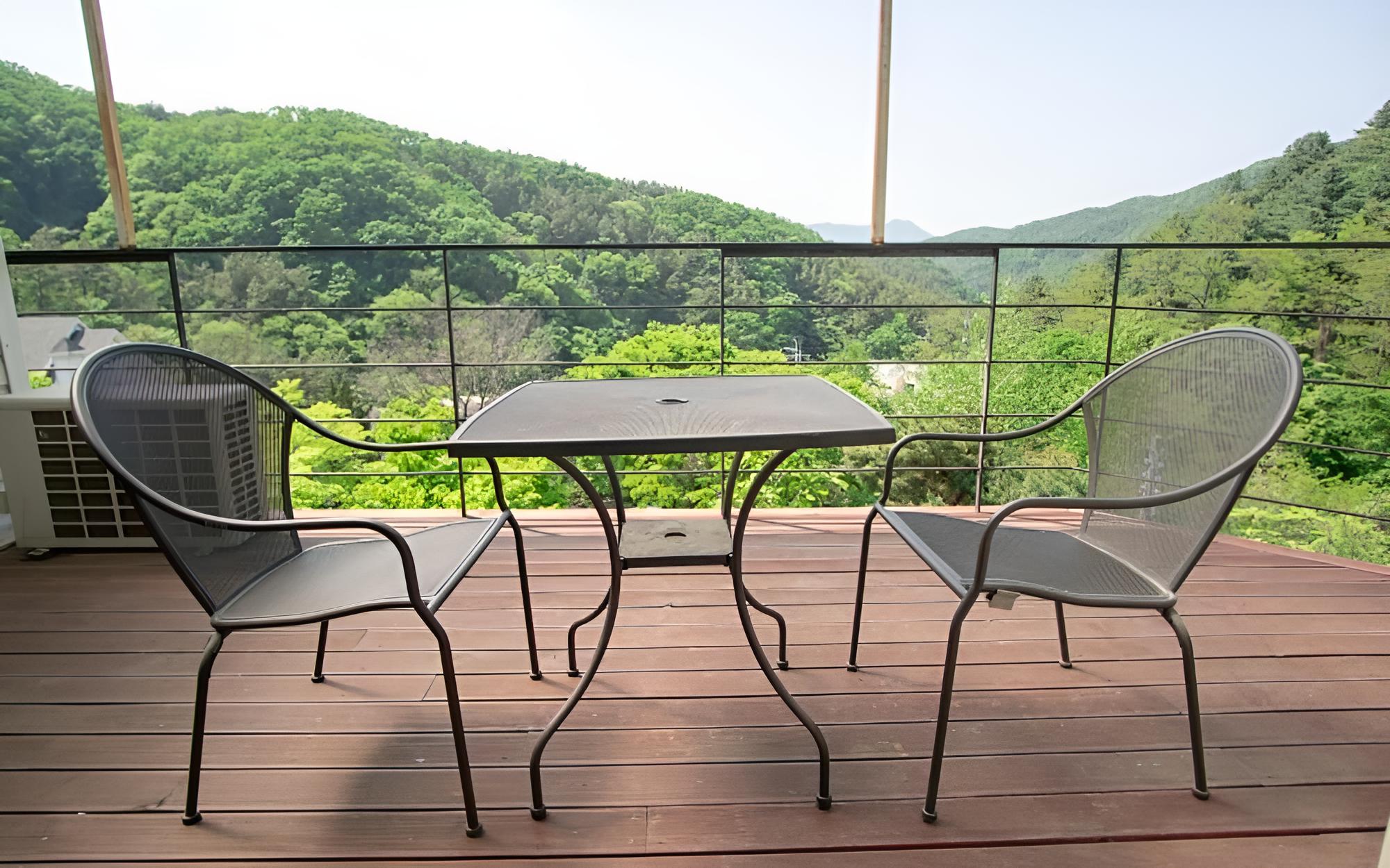 Pocheon Joey Tomato Pension view 5