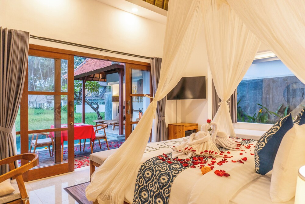 Kemawan Luxury Villas