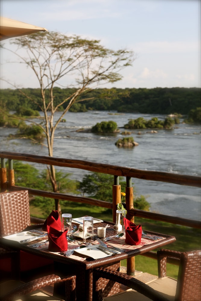 Chobe Safari Lodge | East Africa Uganda