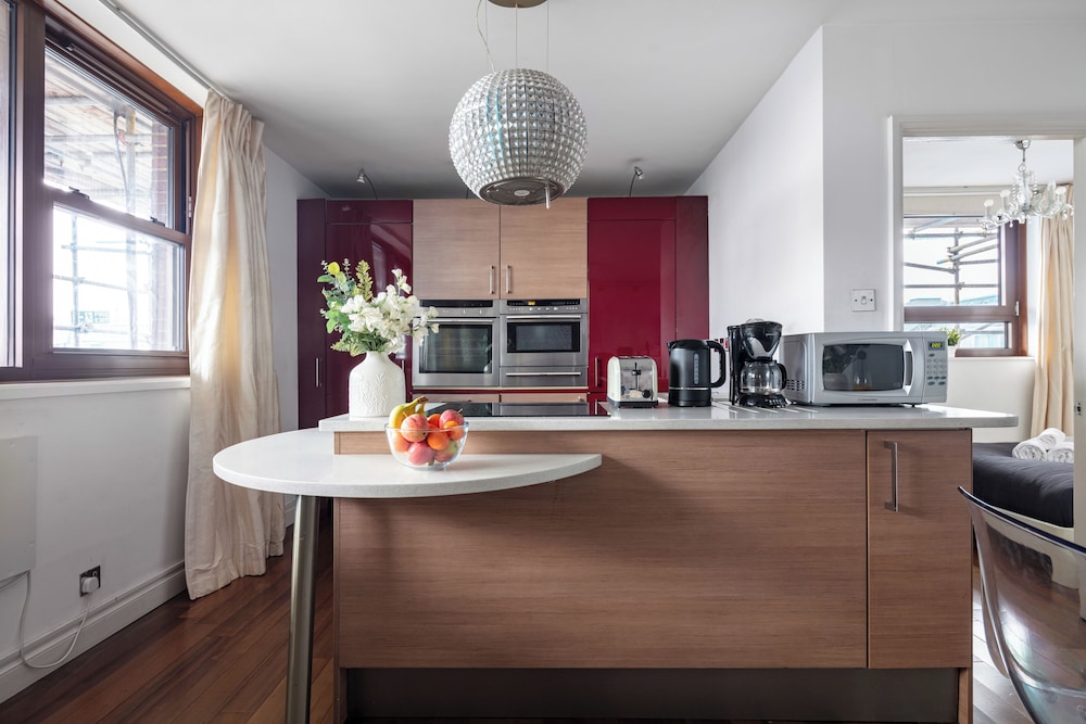 West End 1BR by Piccadilly & Soho