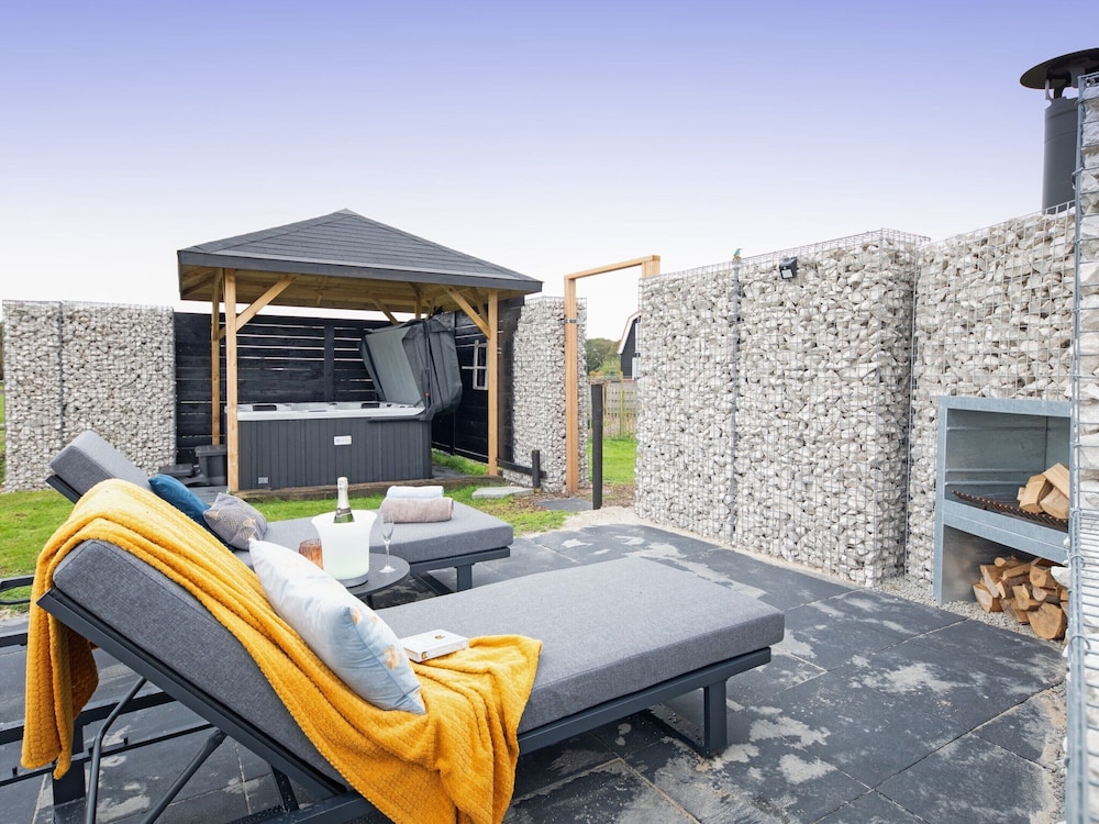 Stylish Texel Escape With Spa view 5