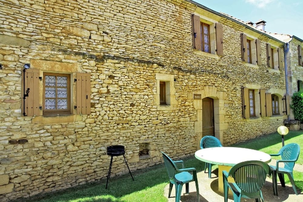 Combas Village De Gites