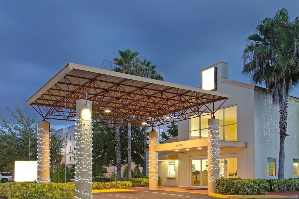 Hotel Clearwater Hotel - Image 1