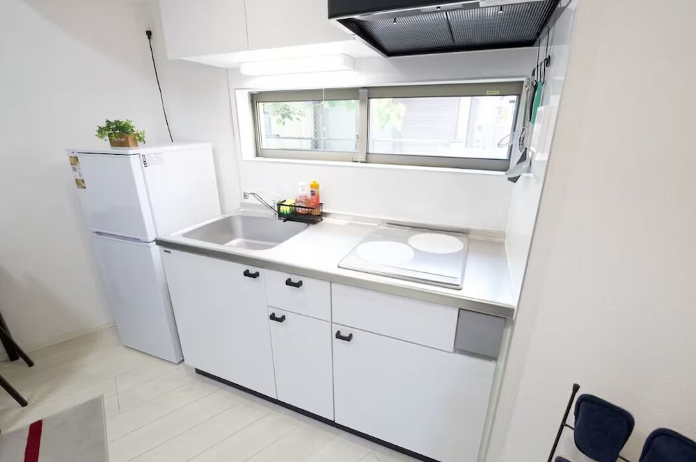 5 Minute Walk from Nishi Shinjuku Gochome Station