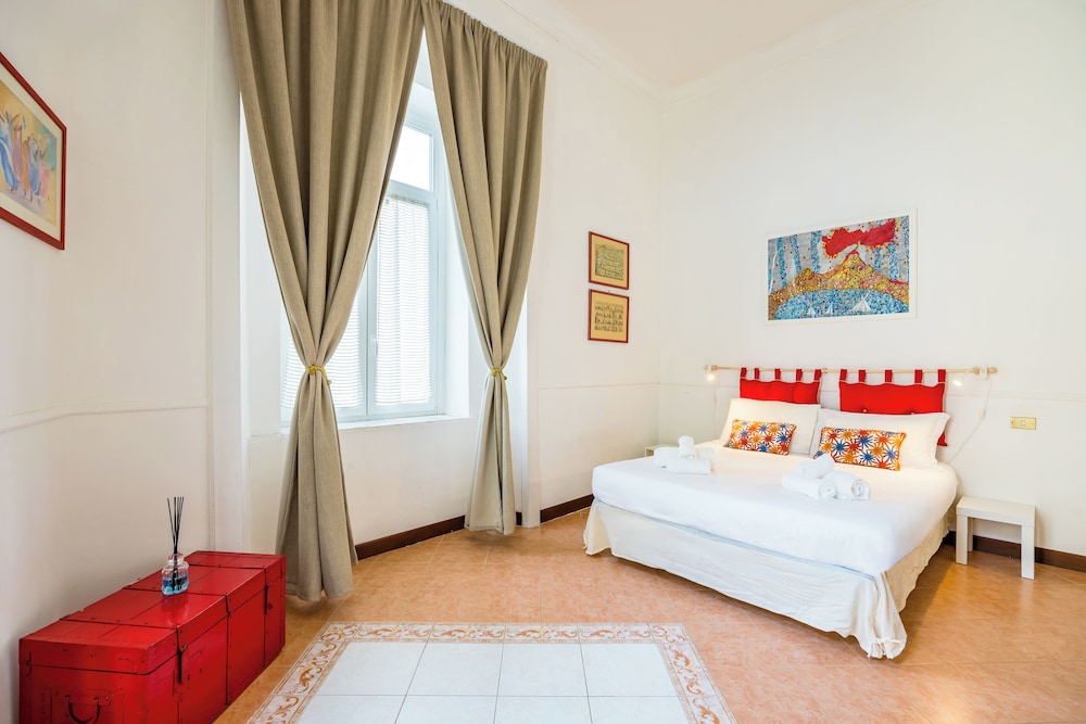 La Casa di Famiglia by Napoliapartments