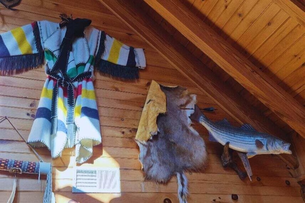 Reservation 2 Bedroom Cabin