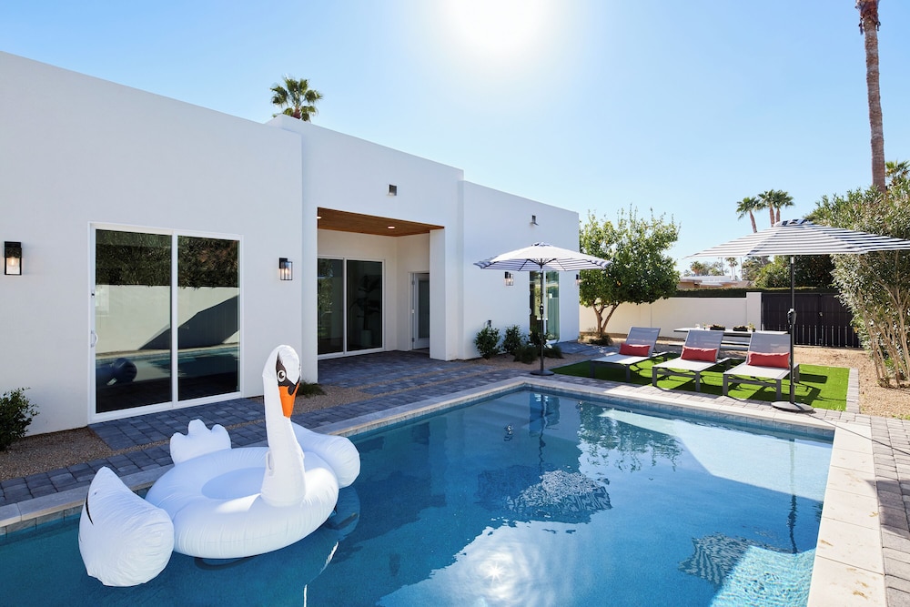 Monroe - Private Pool-ping Pong- Stunning Design