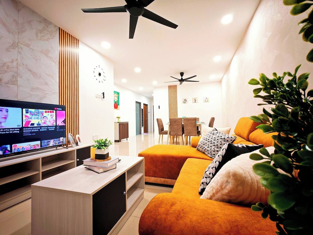 Ipoh Manhattan Free Waterpark 3BR 8pax Family Suite Mha306 by City Home Empire