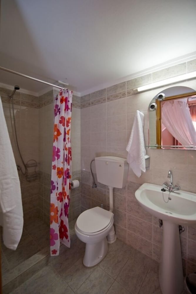 Katerina Traditional Rooms