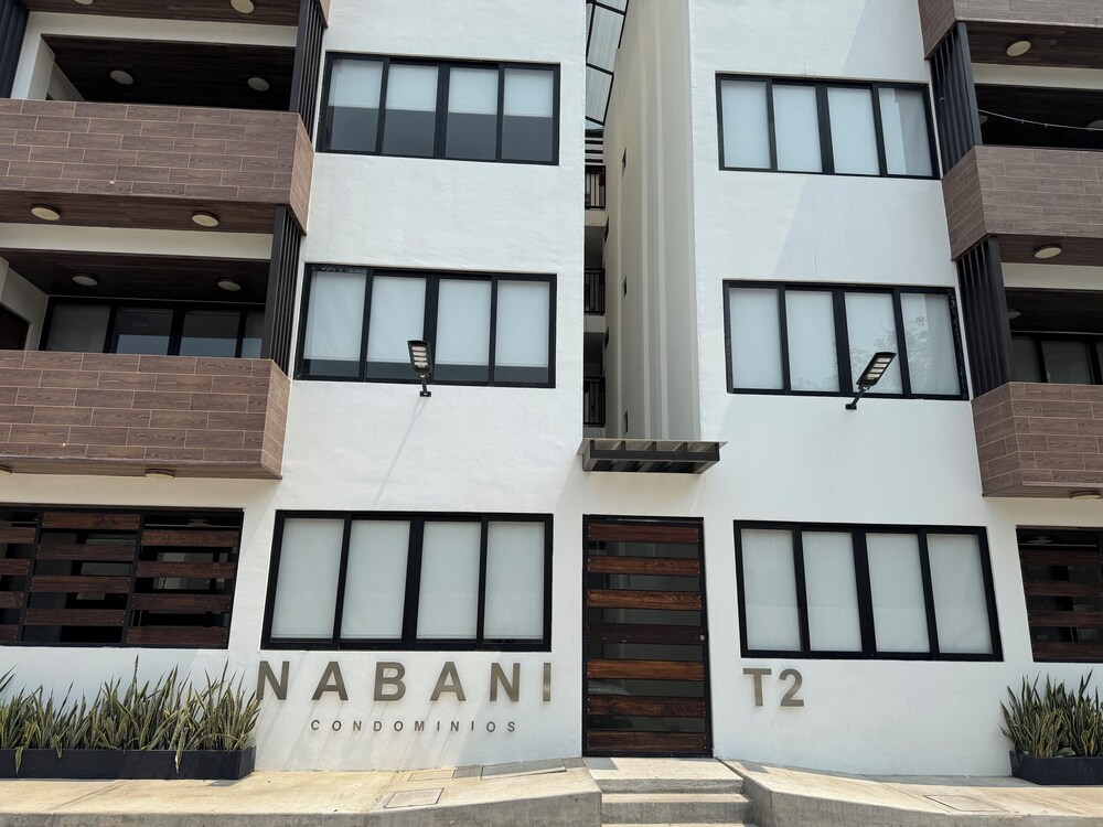 Hotel Nabani condominios T2 - Image 1