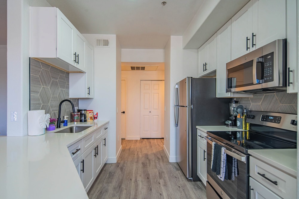 ROVE LIVING/KB - Zone