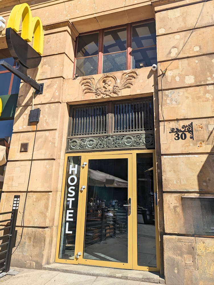 Hotel Rynek 30 Hostel - Image 1