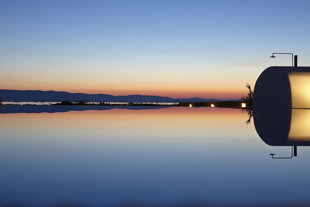 Aqua Breeze Villas Naxos