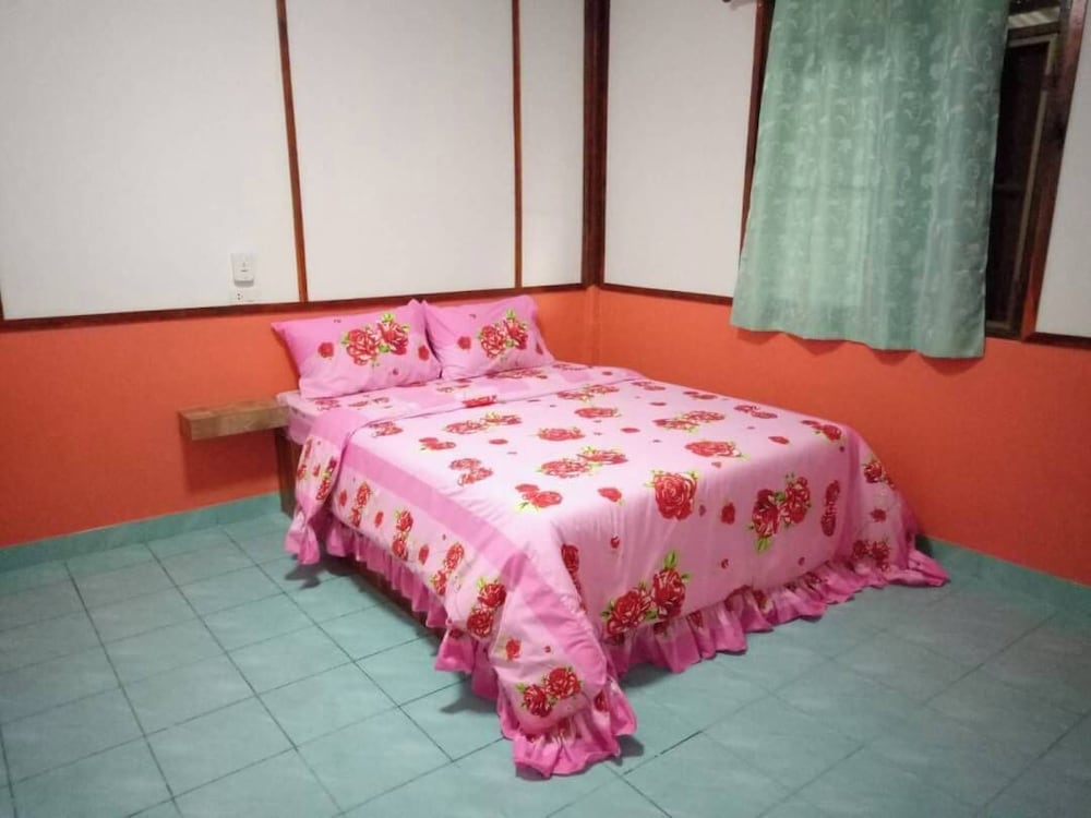 Photo 25