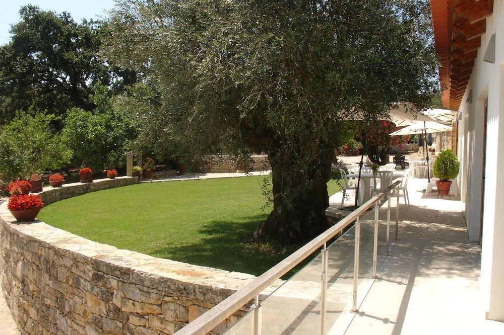 Otium Country House