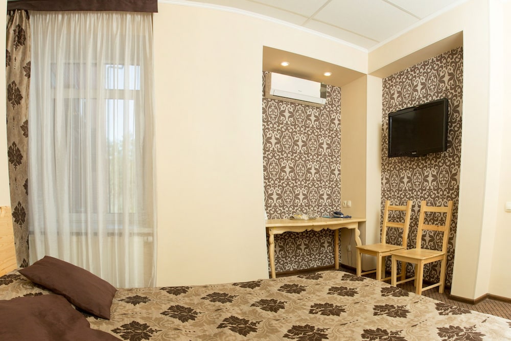 Tranzit Hotel