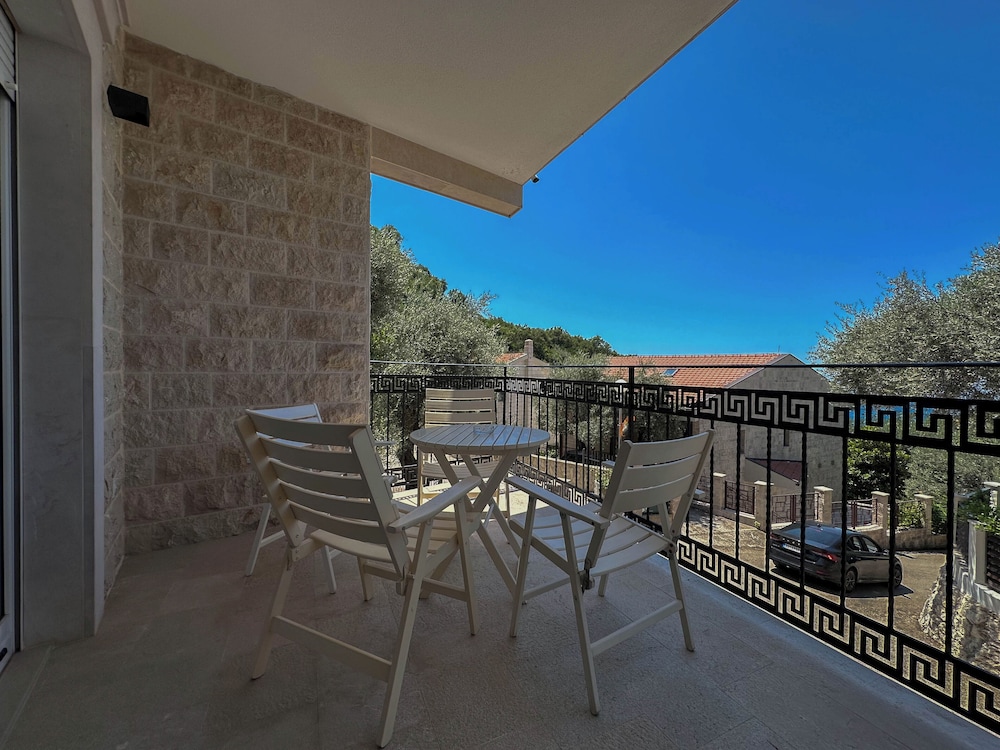 Olive Residence Rezevici