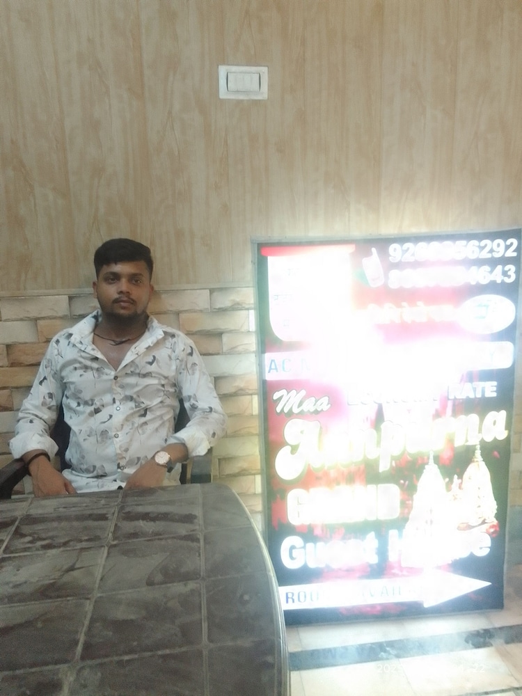 Maa Annapurna grand guests house