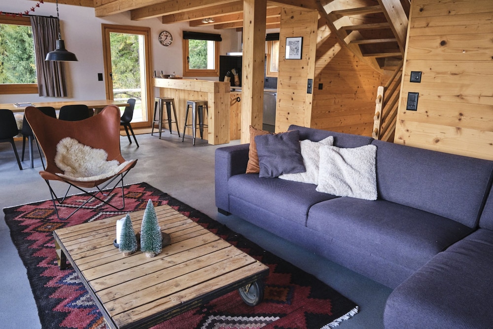 Beautiful Luxury Chalet Roy With Incredible Views