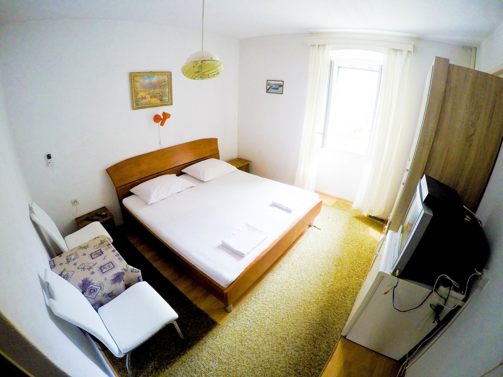 Accommodation Vitaic view 5