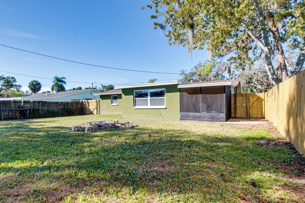 2 Mi to Gulf! Pet-friendly Home in New Port Richey