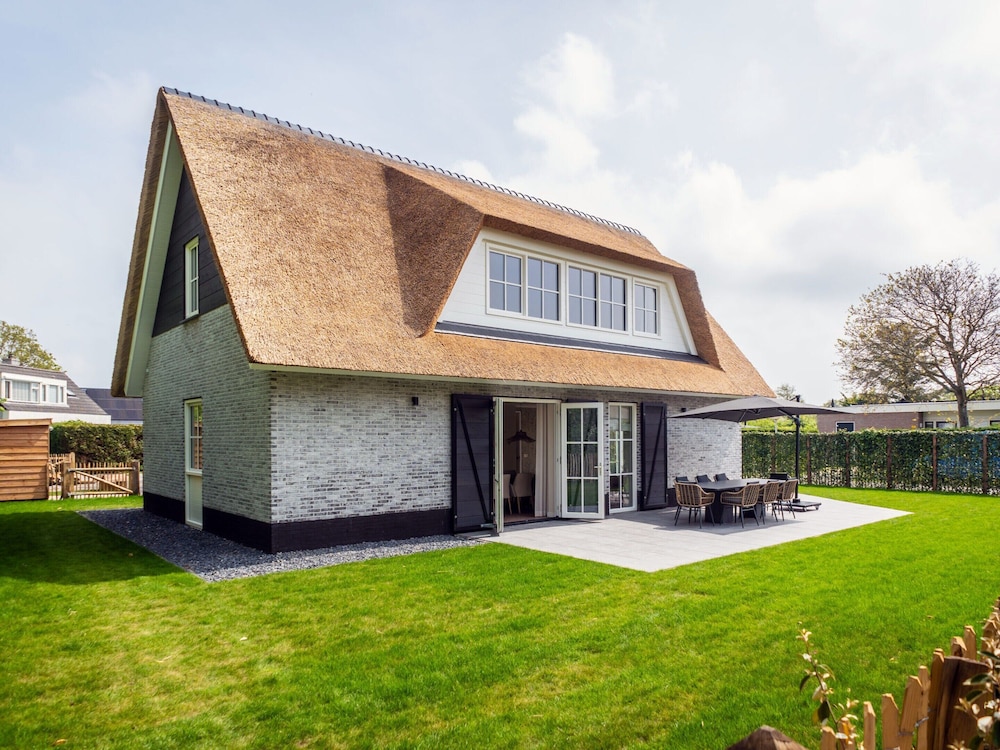Villa on Texel Near Beach and Forest